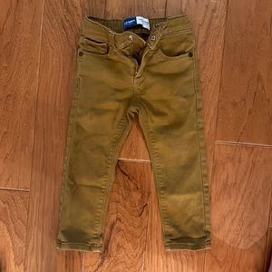 Old navy khaki pants-